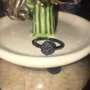 Black Kendra Scott ring